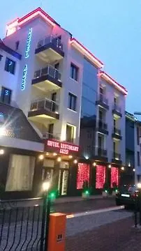 Aris Hotel