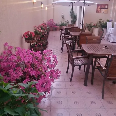 Aris Hotel
